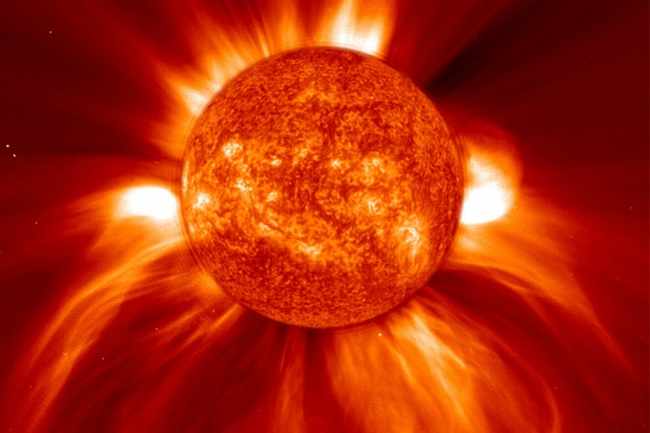 Солнце вид с космического аппарата SOHO